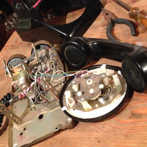 Taking apart a rotary phone!